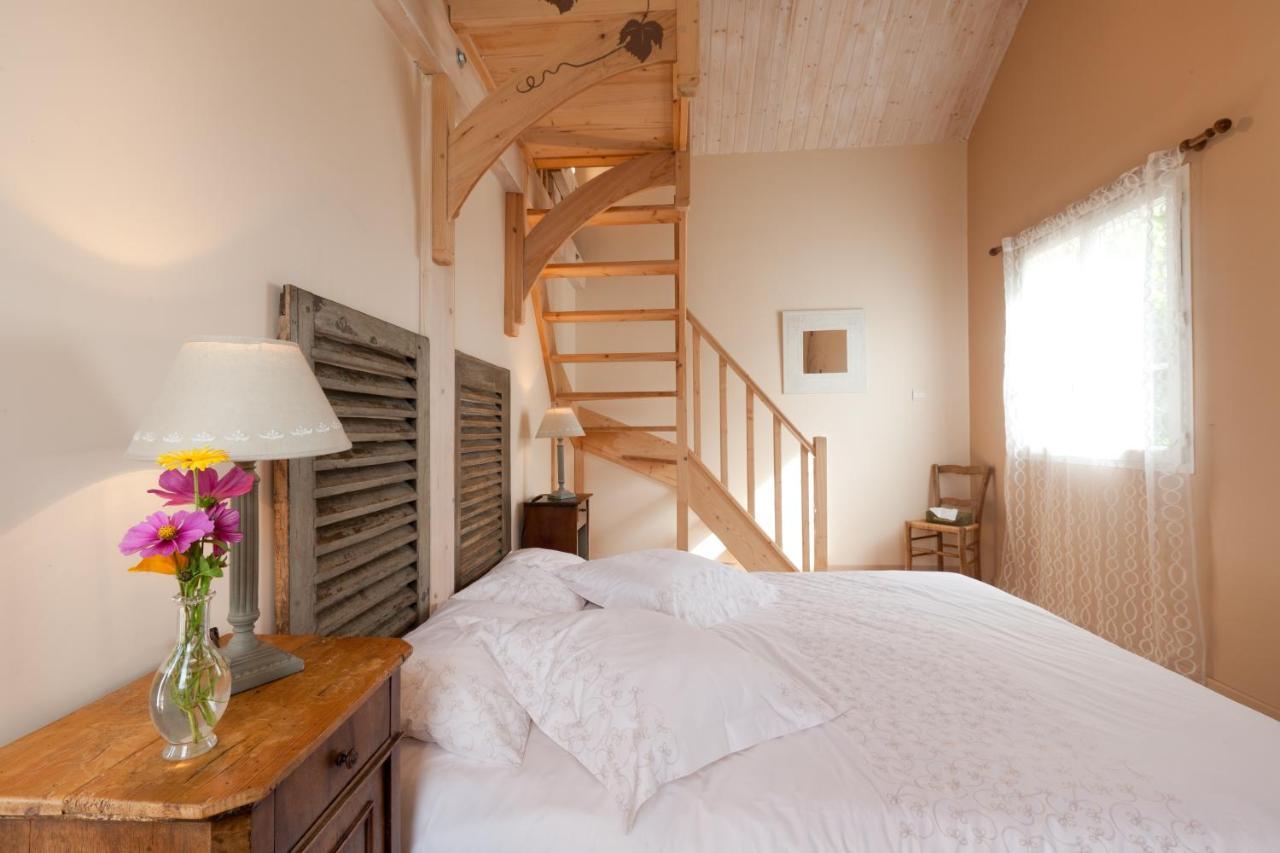 Bed and Breakfast Domaine De La Combotte Nantoux Екстер'єр фото