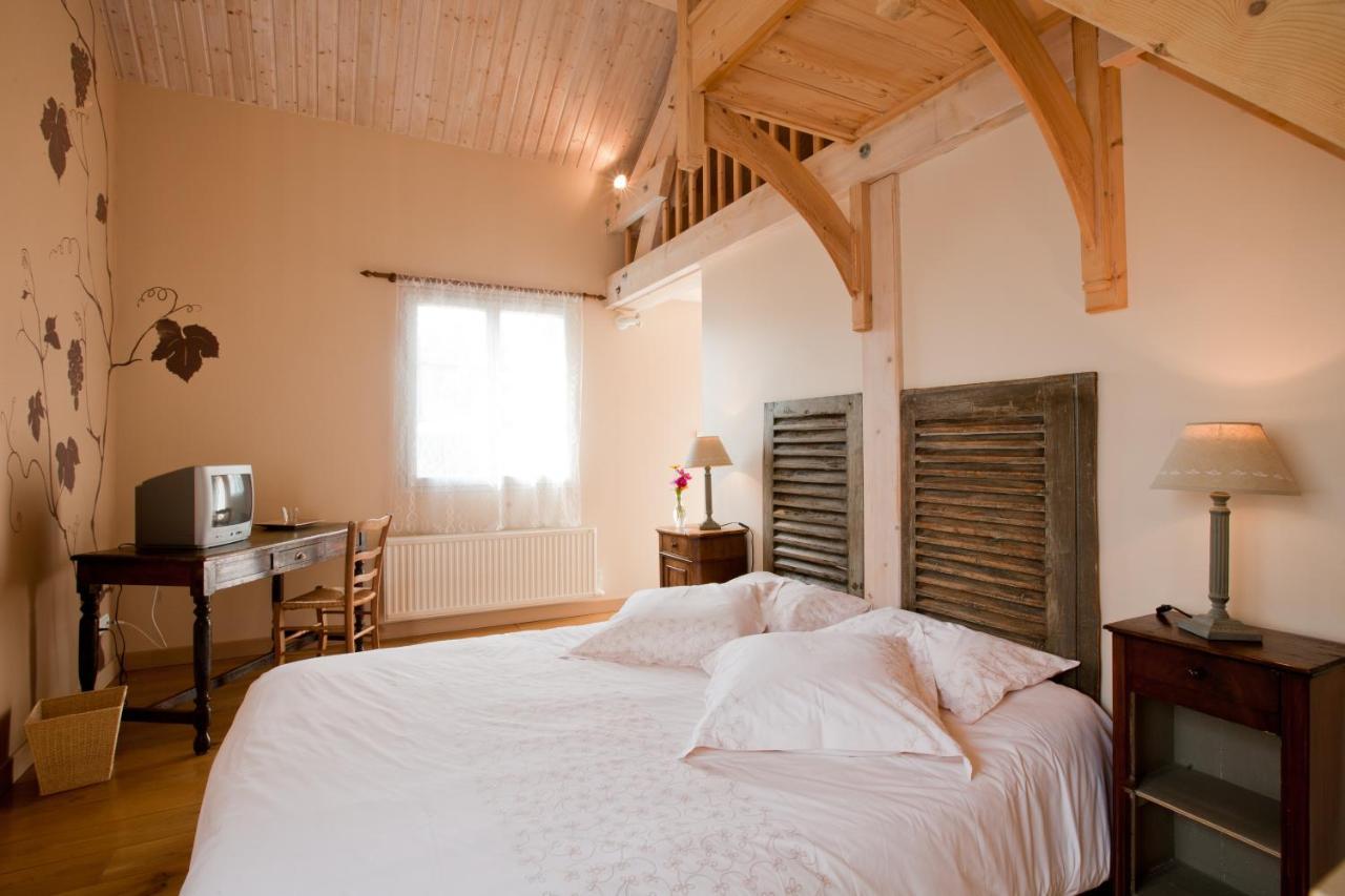 Bed and Breakfast Domaine De La Combotte Nantoux Екстер'єр фото